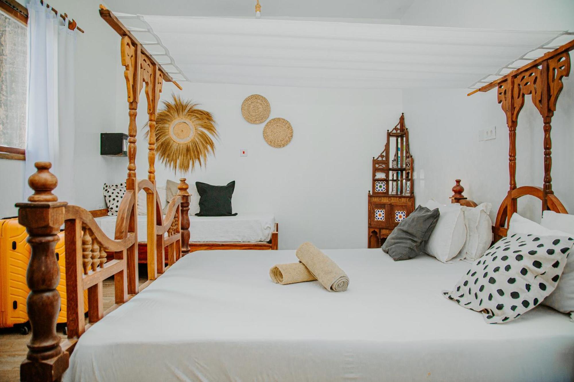 Bed and Breakfast Ocean Boho House Джамбиани Экстерьер фото
